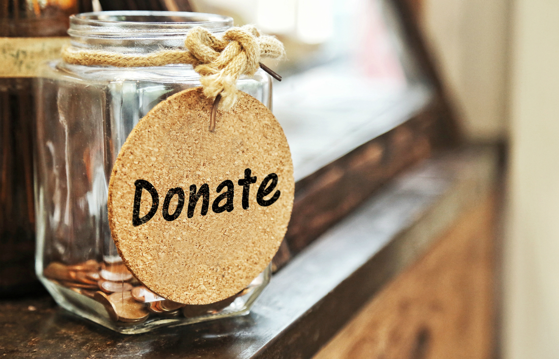 donate xmas presents